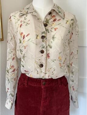 Vente Kobe Sheer Floral Button Up Blouse
